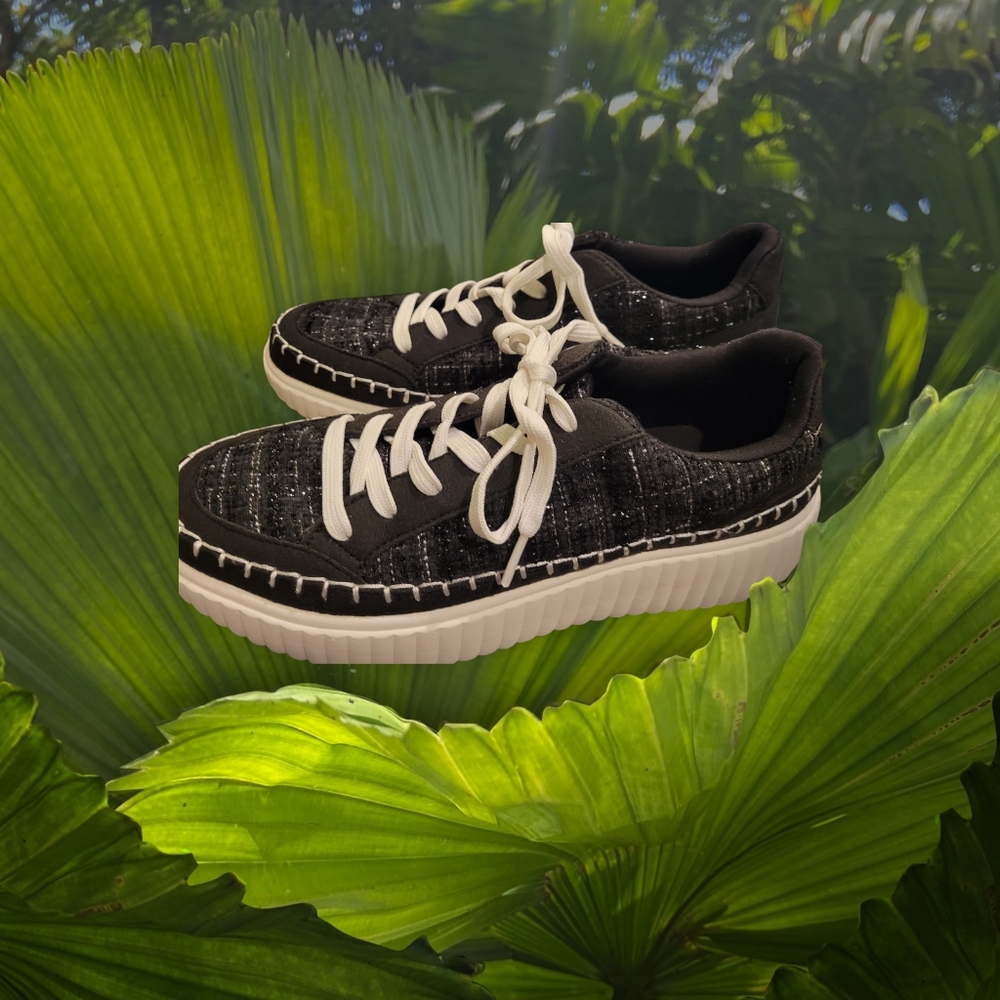 Serra Sneakers